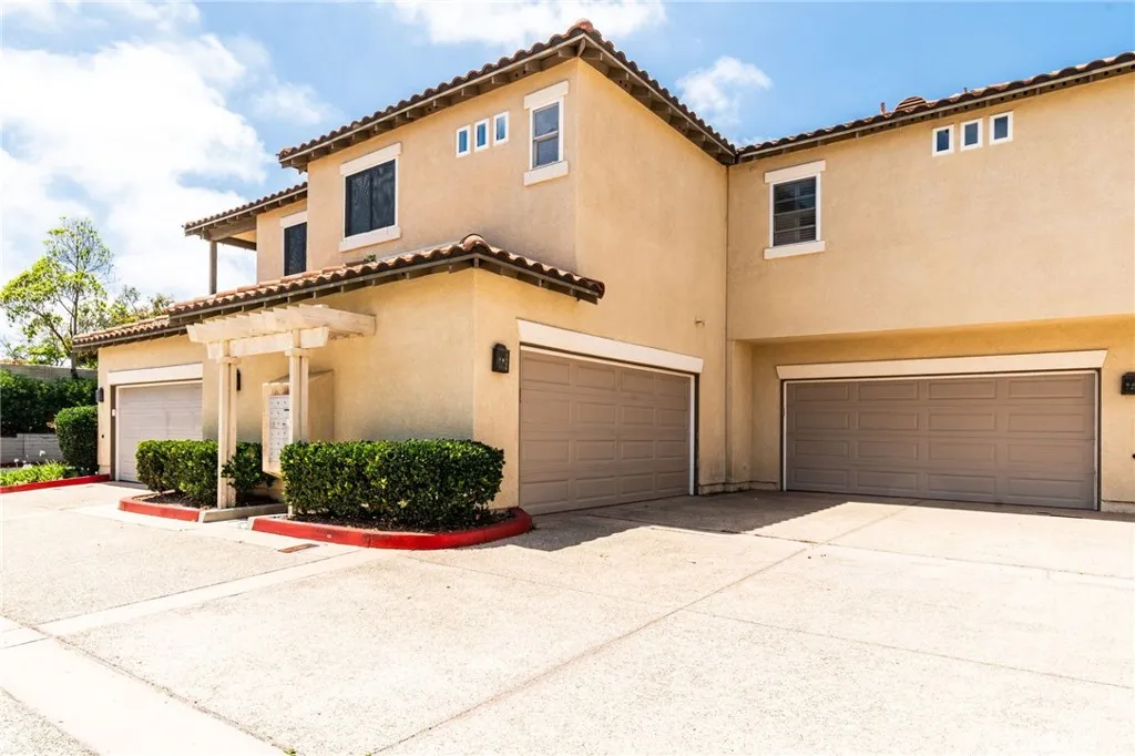 Photo #20: OC25147312 Listing: Photo #20