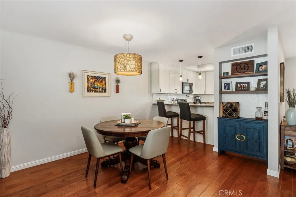 Photo #12: SW25158579 Listing: Photo #12