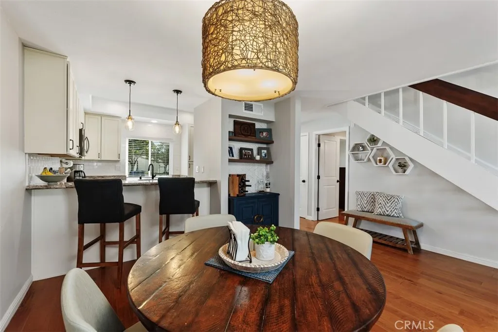 Photo #11: SW25158579 Listing: Photo #11