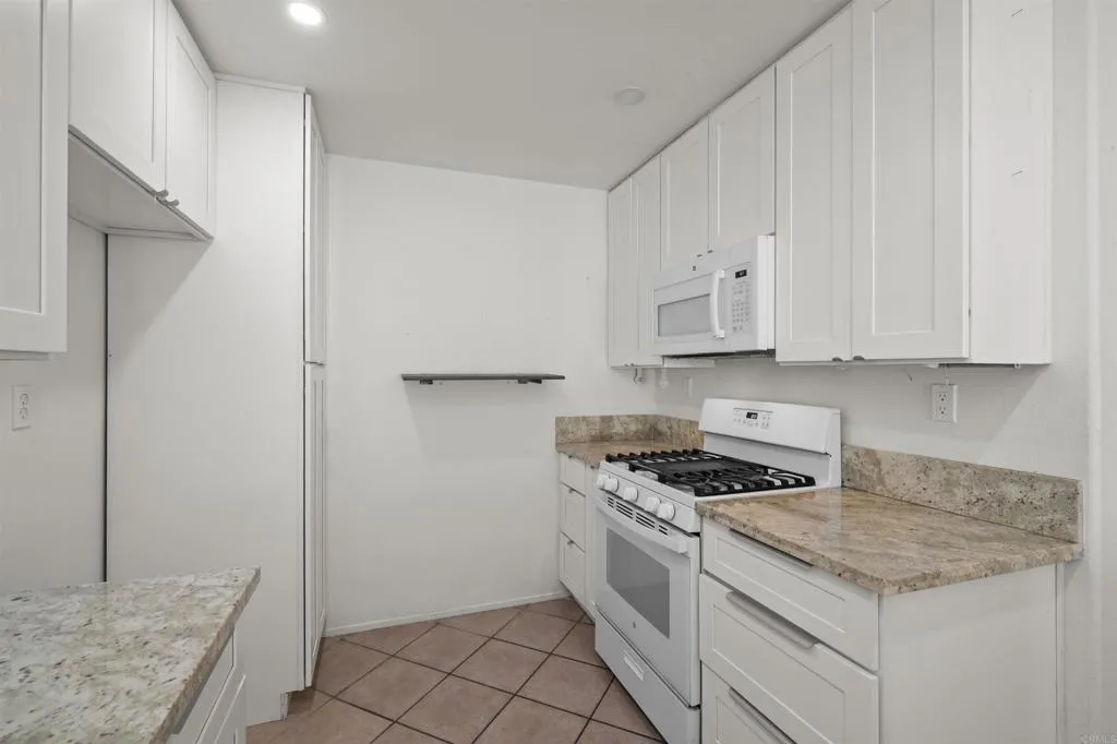 Photo #16: PTP2505342 Listing: Photo #16