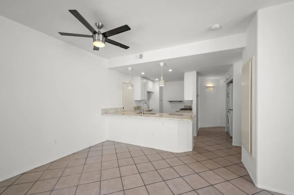 Photo #12: PTP2505342 Listing: Photo #12