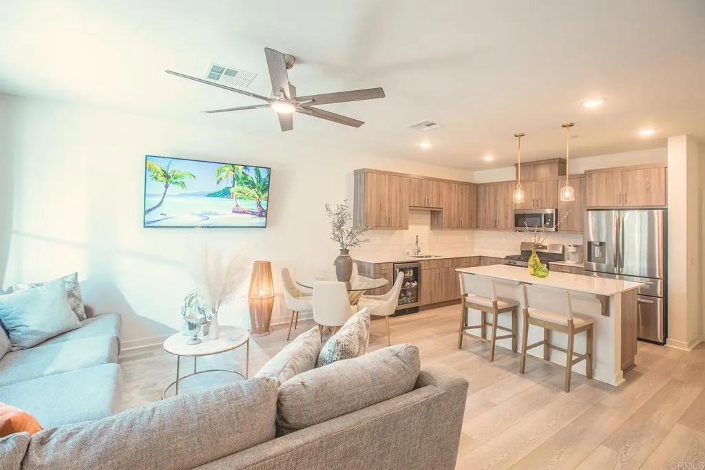 Photo #5: NDP2506946 Listing 