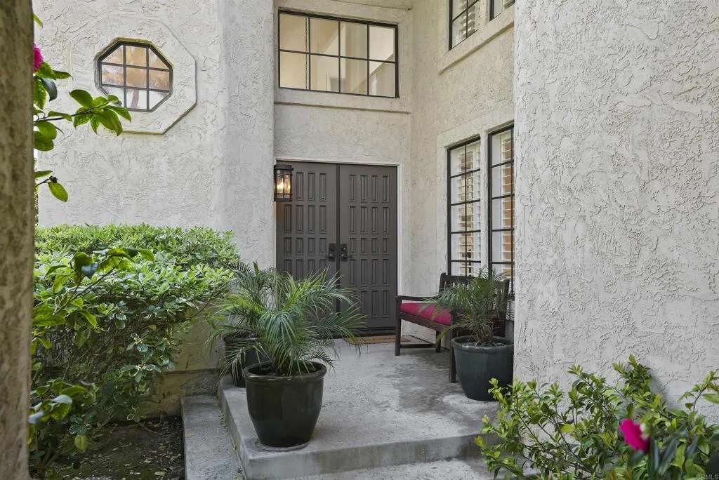 https://cdn.realtyfeed.com/cdn/127/306492871/04f65ccd28cfb38348409bd0aa283c5d.webp