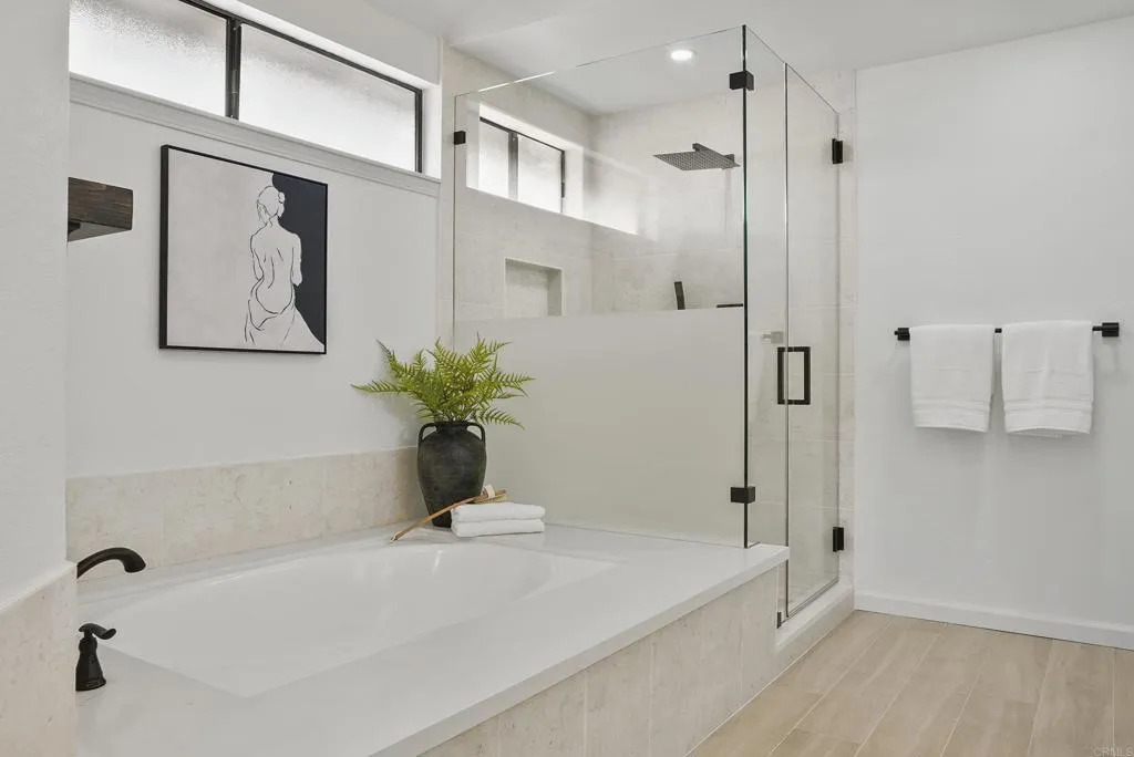 https://cdn.realtyfeed.com/cdn/127/306492871/32ce055129f38992f1892e3aae2e41b1.webp