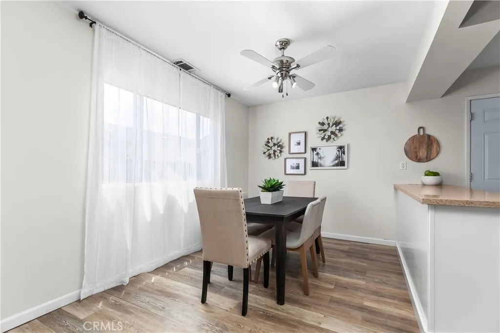 https://cdn.realtyfeed.com/cdn/127/306492988/8cd70a41a3b312f55ed4f55718a81b0b.webp