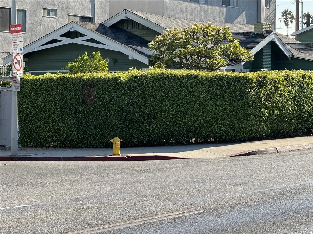 1253 N Orange Grove, West Hollywood, CA 90046 - Photo 2 of 3, West Hollywood, CA