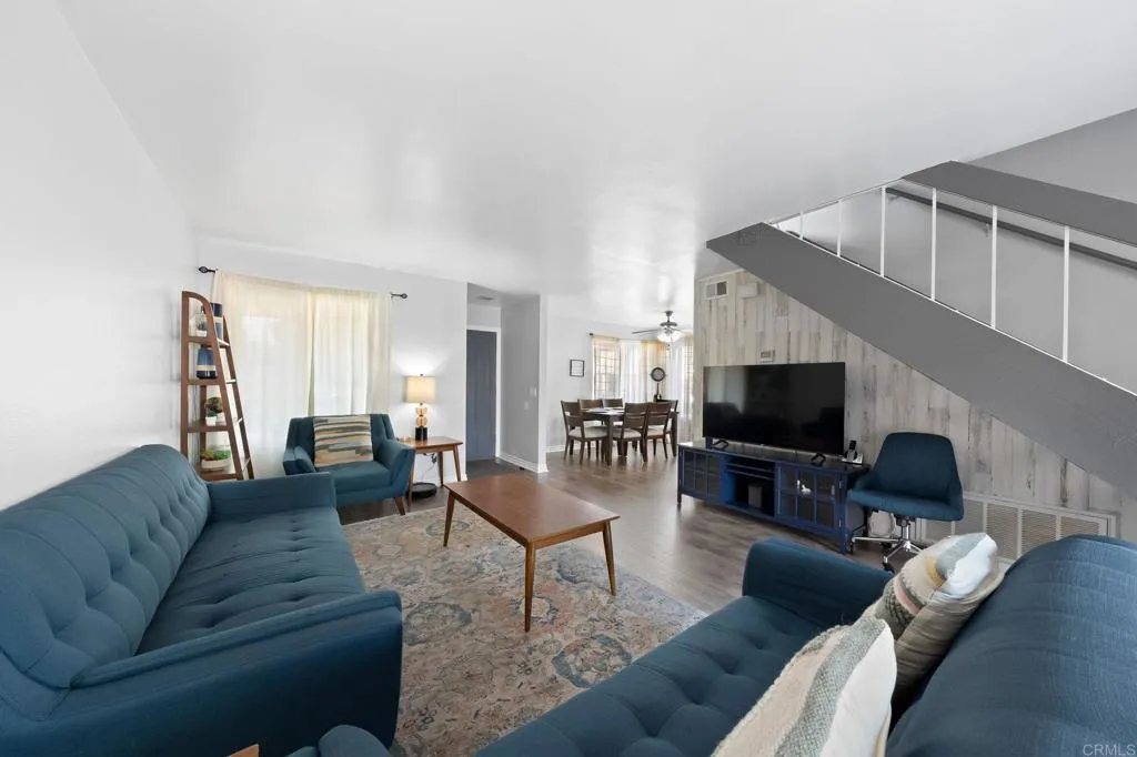 Photo #8: PTP2505346 Listing: Photo #8