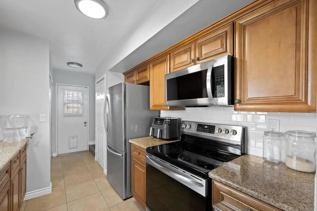 Photo #15: PTP2505346 Listing: Photo #15