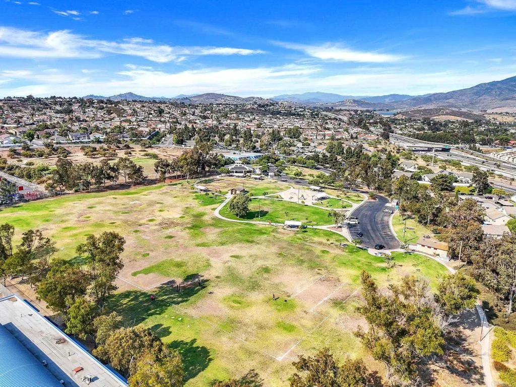 Photo #49: PTP2505346 Listing: Photo #49