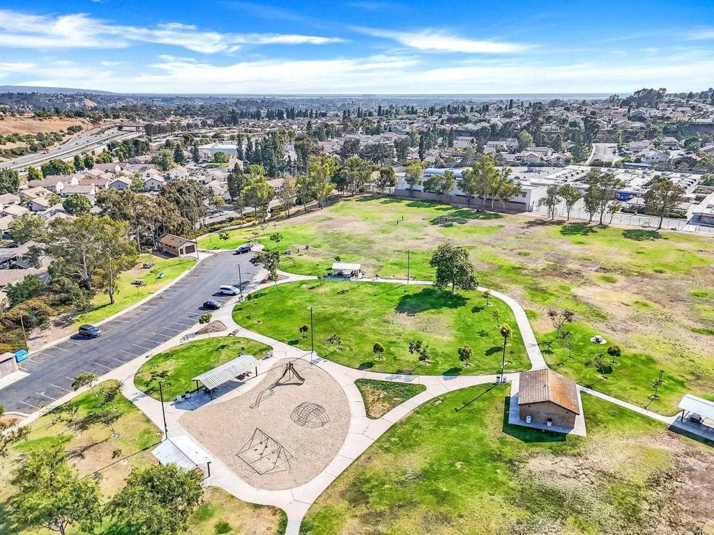 Photo #50: PTP2505346 Listing: Photo #50