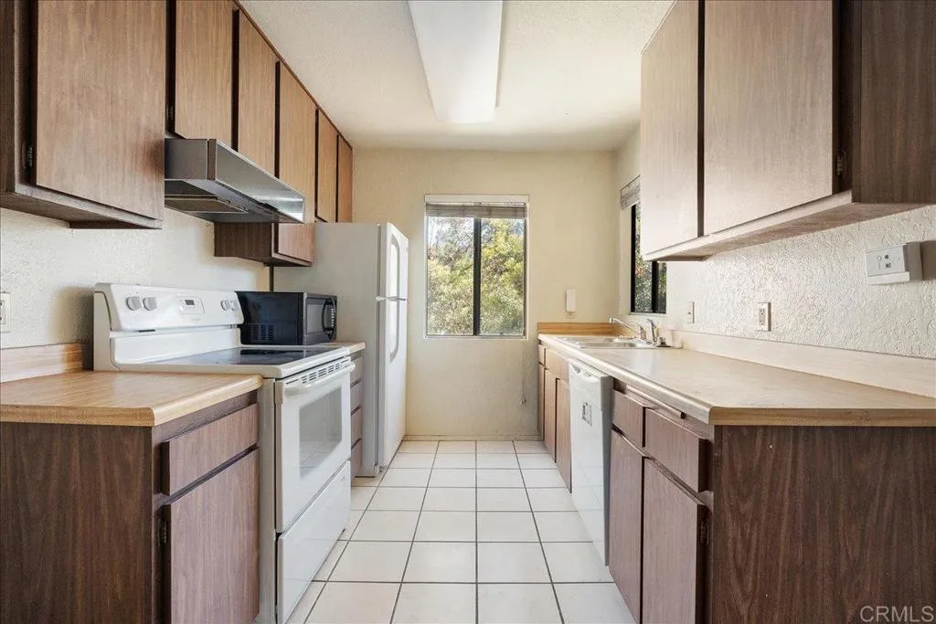 Photo #7: PTP2505347 Listing: Photo #7