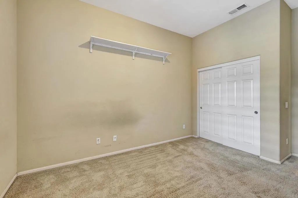 https://cdn.realtyfeed.com/cdn/127/306493214/31911796fdc71fd5395dc53a3a206606.webp