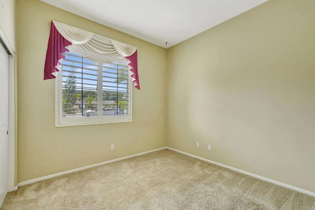 https://cdn.realtyfeed.com/cdn/127/306493214/9598d155fb2264f8893b43019d199507.webp
