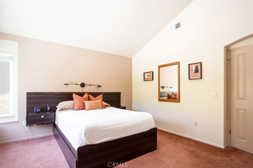 https://cdn.realtyfeed.com/cdn/127/306493341/d2a86b593f93d2e91a1da42ed09b4eda.webp