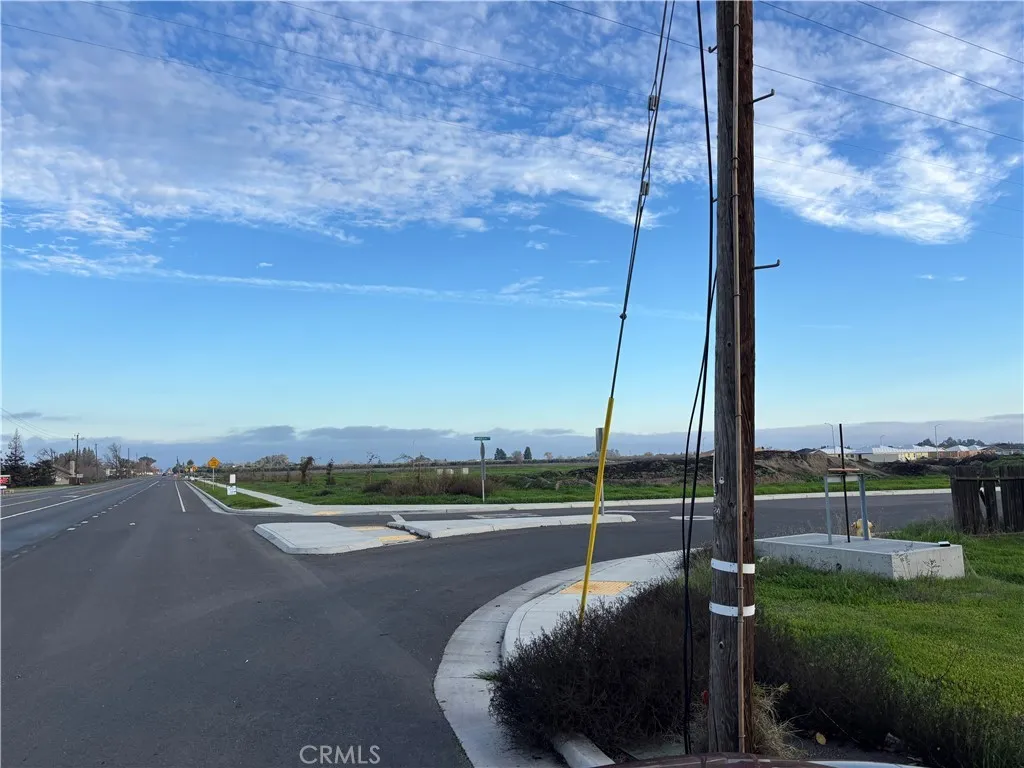 698 Hambright (corner Hwy 32), Orland, CA 95963 - Photo 2 of 17, Orland, CA