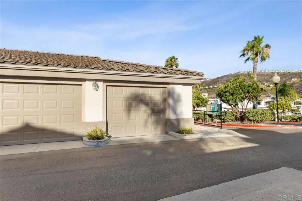 https://cdn.realtyfeed.com/cdn/127/306493422/00be0727c597cba204826d4d1020b7bf.webp