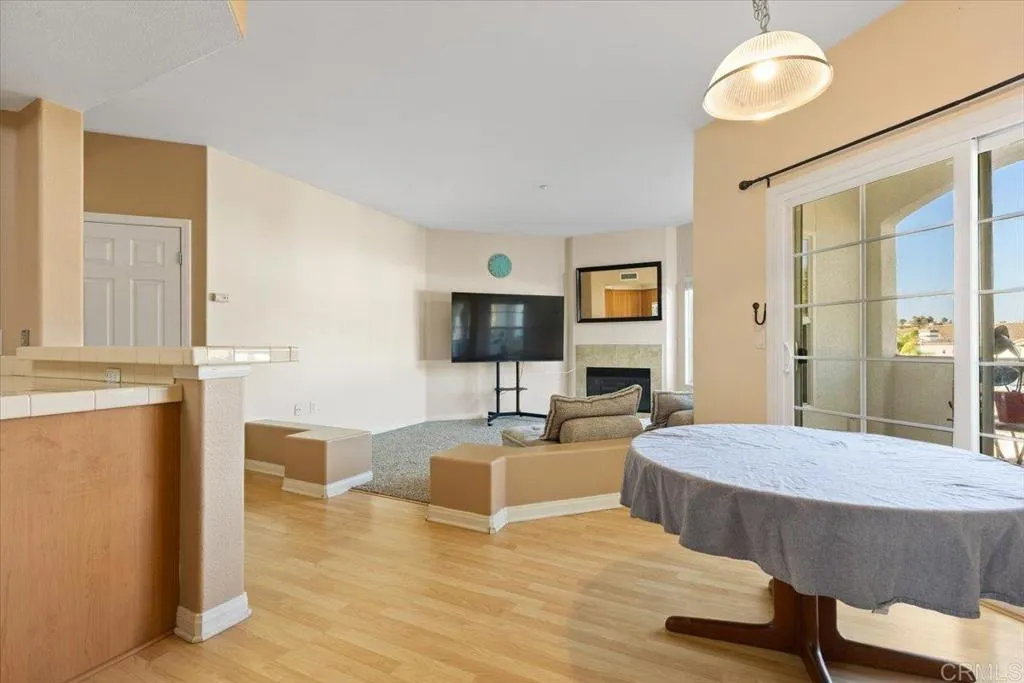 https://cdn.realtyfeed.com/cdn/127/306493422/5fc9a546aa3b573a507e2827c9d6838a.webp