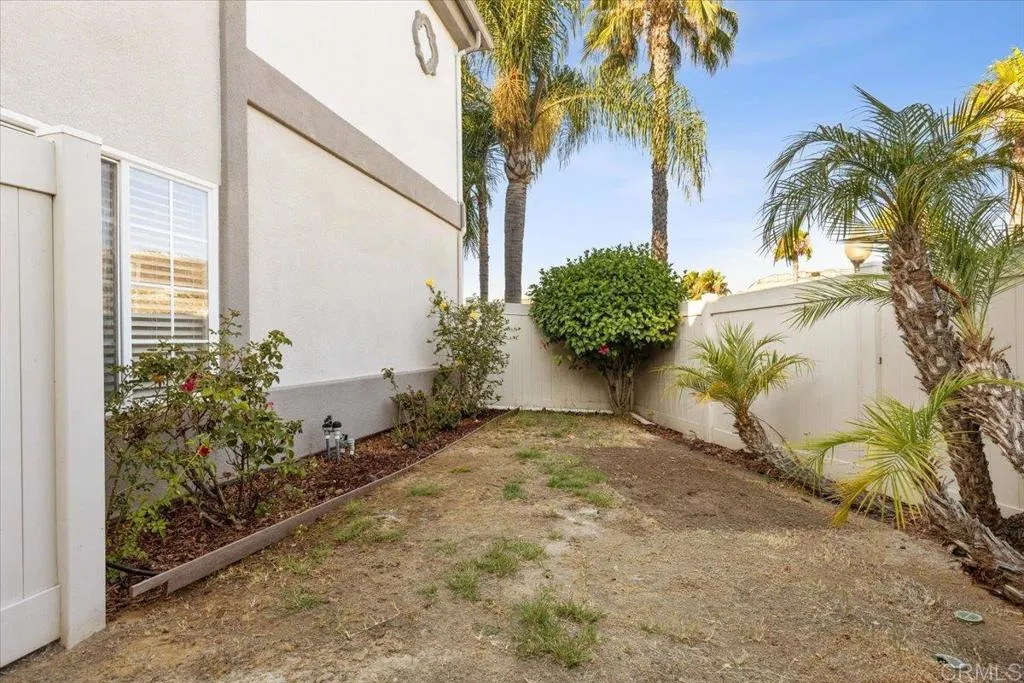 https://cdn.realtyfeed.com/cdn/127/306493422/739ac6bb44f3865e0be498baed511b59.webp