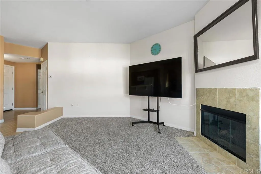 https://cdn.realtyfeed.com/cdn/127/306493422/bfbd8ca89076edd48a45b440e5e53901.webp