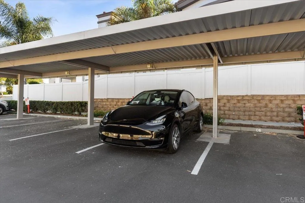 https://cdn.realtyfeed.com/cdn/127/306493422/c3dbbe2d99a4f4d141d0e00d5647fcaf.webp