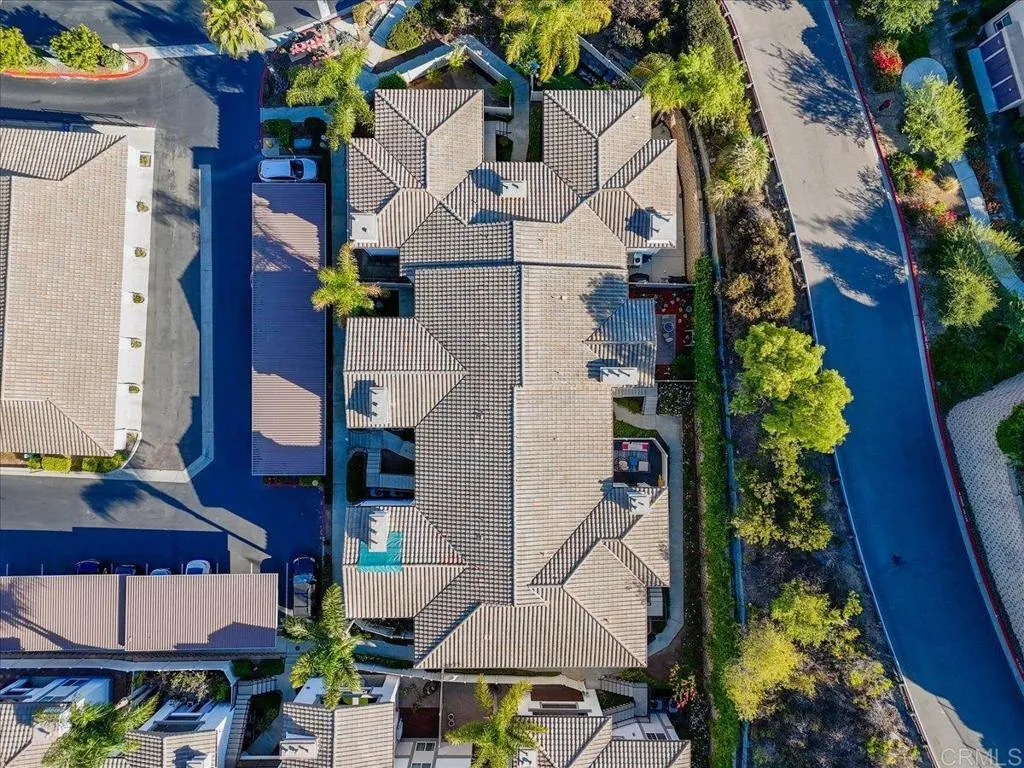 https://cdn.realtyfeed.com/cdn/127/306493422/c5d17d42e2f041a81c1bfc46215219ed.webp