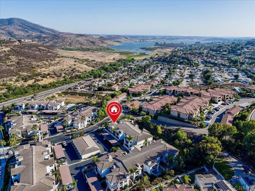 https://cdn.realtyfeed.com/cdn/127/306493422/de28af441492354e3ed73b9f68a2c97b.webp