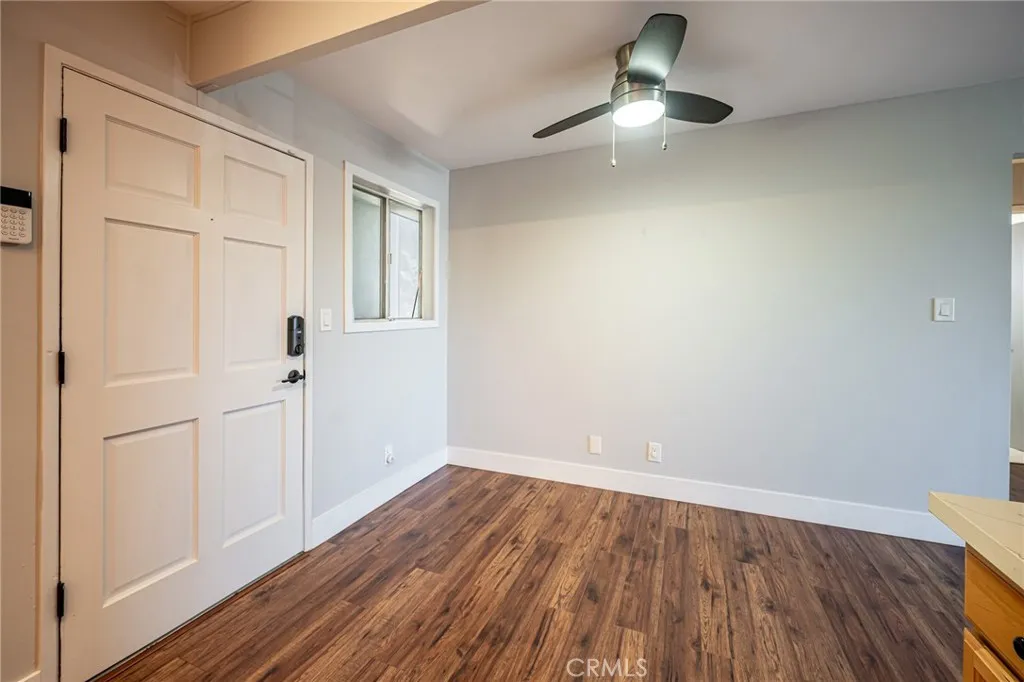 Photo #6: SR25158456 Listing 
