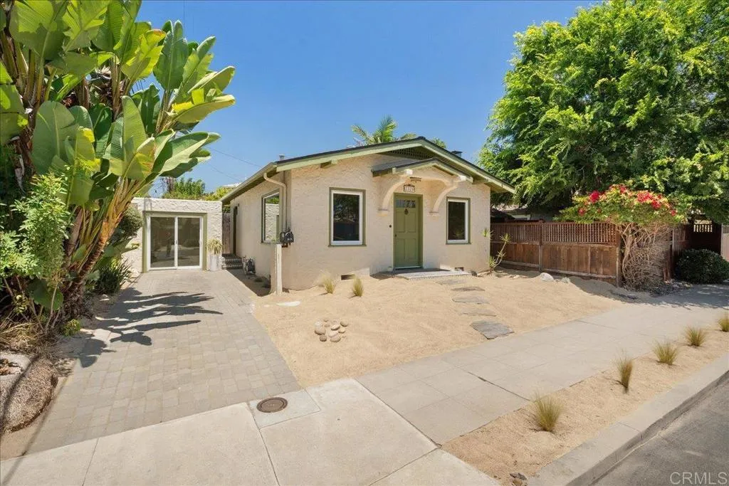 https://cdn.realtyfeed.com/cdn/127/306493543/a58dd1c0e7ddd92ee11c80d8efe2b7e8.webp
