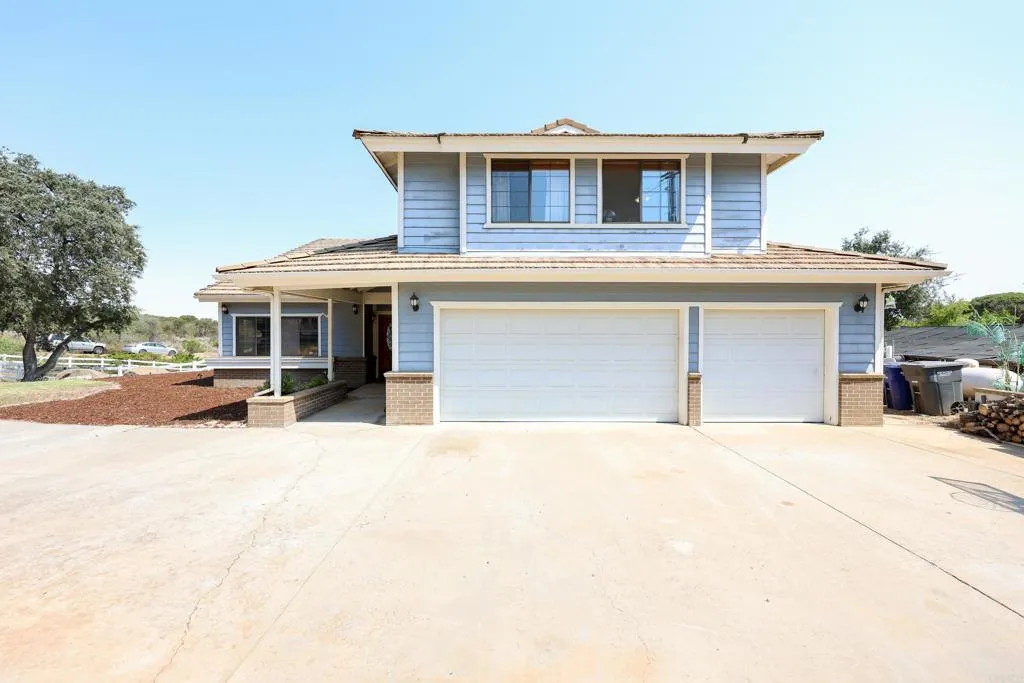 https://cdn.realtyfeed.com/cdn/127/306493586/6de4bc721d99ba86d9f78b60a0e206b2.webp