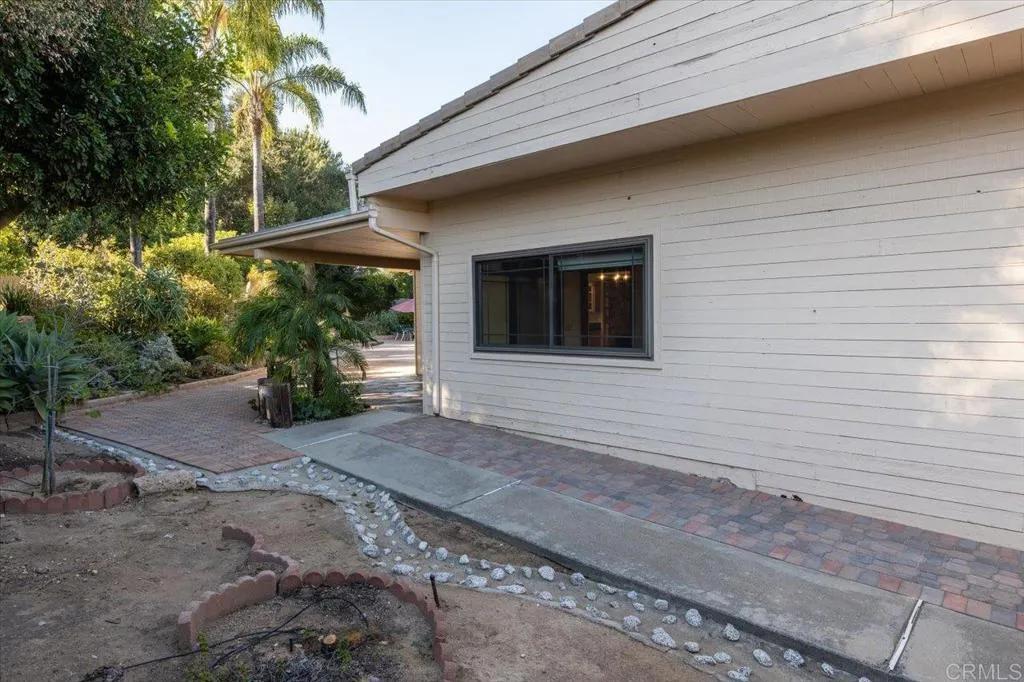 https://cdn.realtyfeed.com/cdn/127/306493612/5b9577c30a787b0470c397a36551a4a4.webp