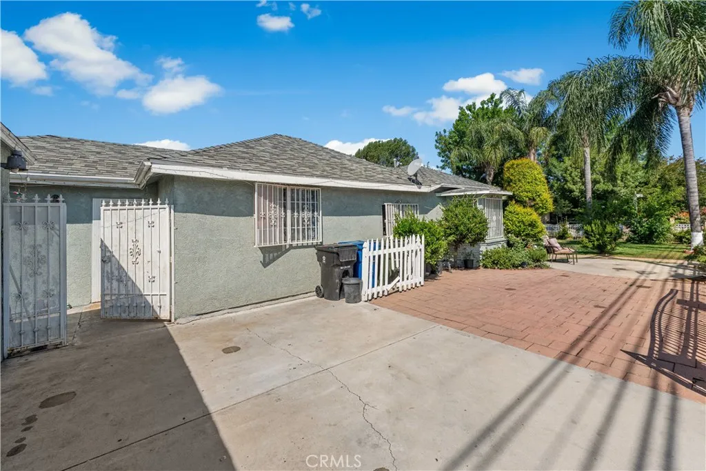 556 Harps Street, San Fernando, CA 91340 - Photo 3 of 12, San Fernando, CA