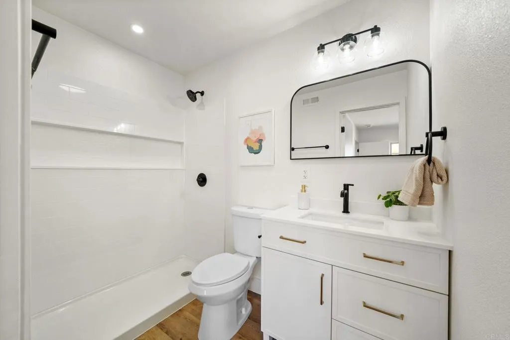 Photo #11: PTP2505362 Listing: Photo #11