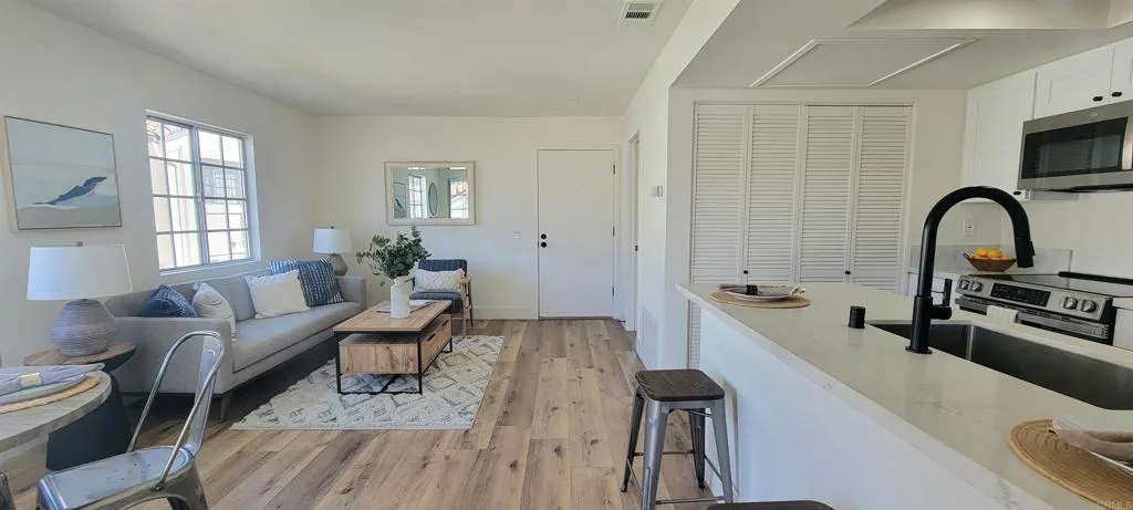 Photo #4: PTP2505362 Listing 