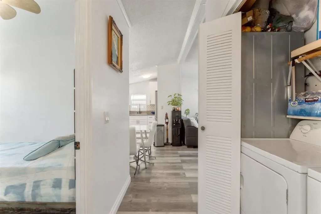 https://cdn.realtyfeed.com/cdn/127/306493794/d69bfc9fe36a8489646483d4756439bd.webp