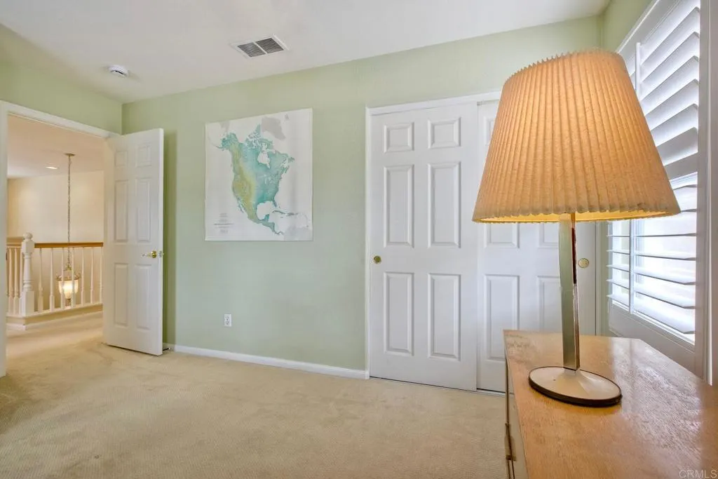 https://cdn.realtyfeed.com/cdn/127/306493874/1377e8ae1539256860b84364a365ab20.webp