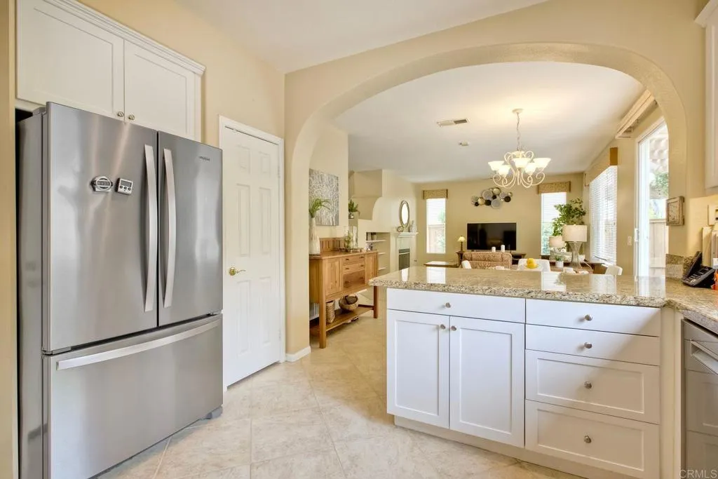 https://cdn.realtyfeed.com/cdn/127/306493874/22c982eeec30a65f39eca7160275e802.webp