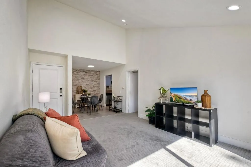 Photo #6: PTP2505366 Listing 