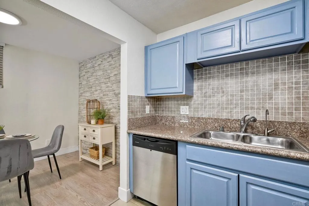 Photo #11: PTP2505366 Listing: Photo #11