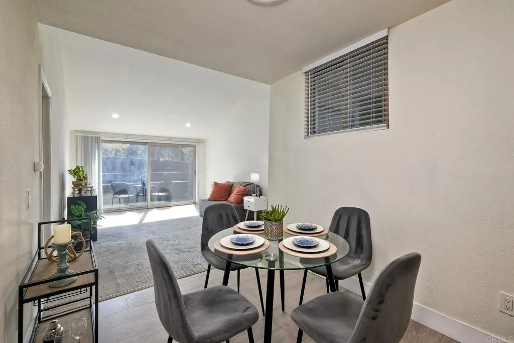 Photo #8: PTP2505366 Listing: Photo #8