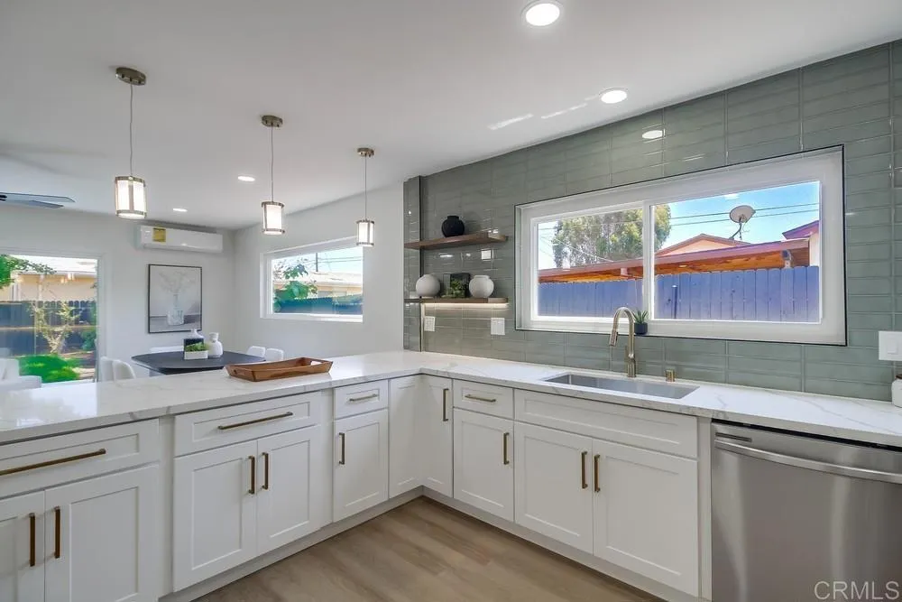 https://cdn.realtyfeed.com/cdn/127/306493906/db67ed48c1e51d18cf914f246c09ad5a.webp