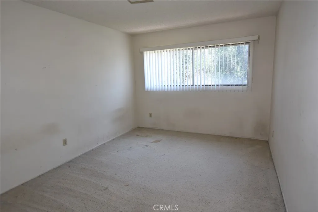 Photo #12: SW25157258 Listing: Photo #12