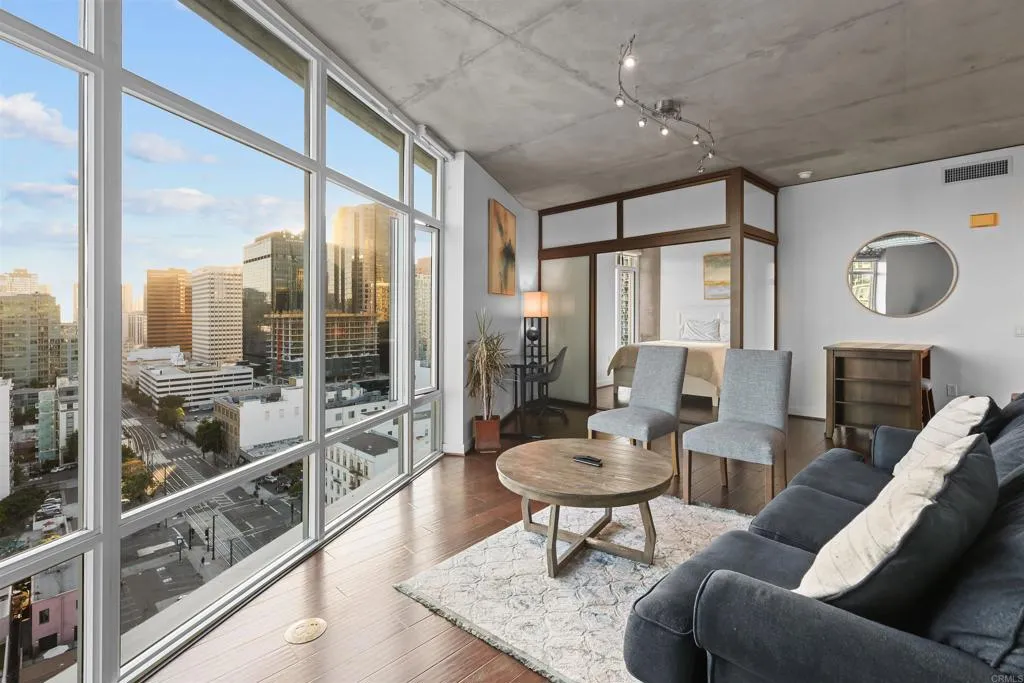 Photo #3: PTP2505372 Listing 