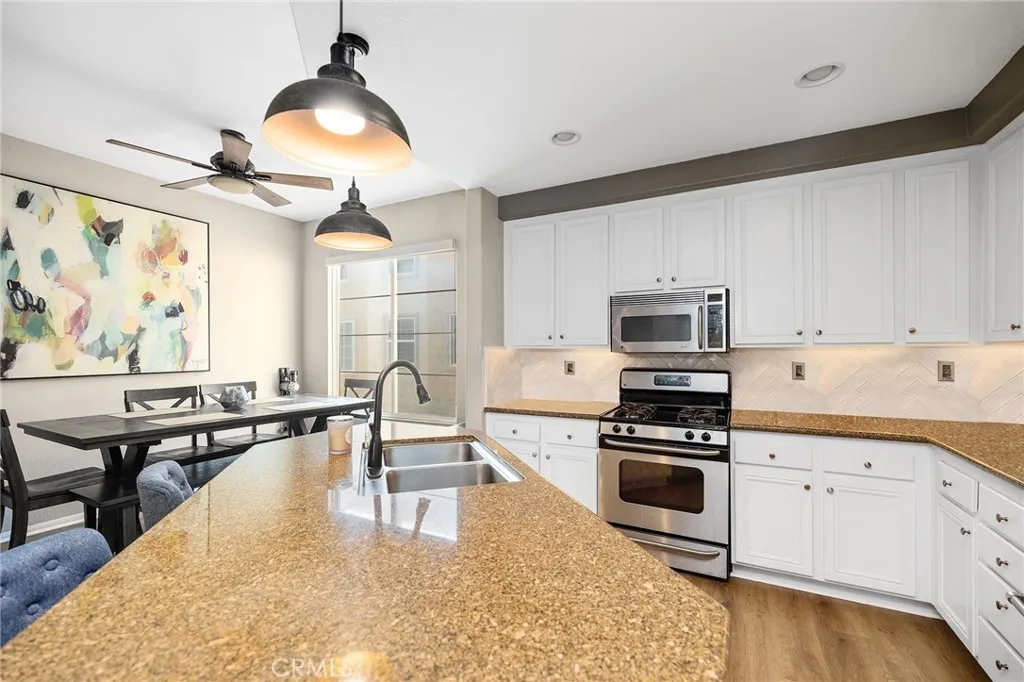 https://cdn.realtyfeed.com/cdn/127/306494106/6985c9a70a7b20845782d6c735cc4fd6.webp