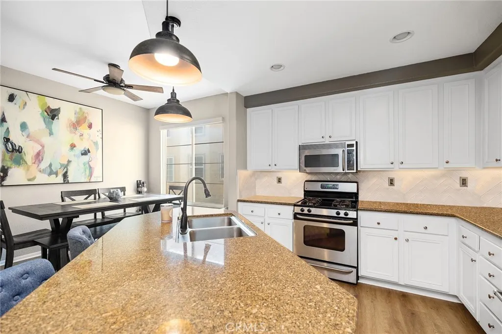 Photo #12: SW25158926 Listing: Photo #12