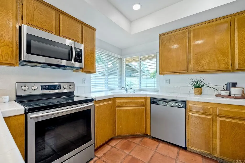 Photo #12: PTP2505380 Listing: Photo #12