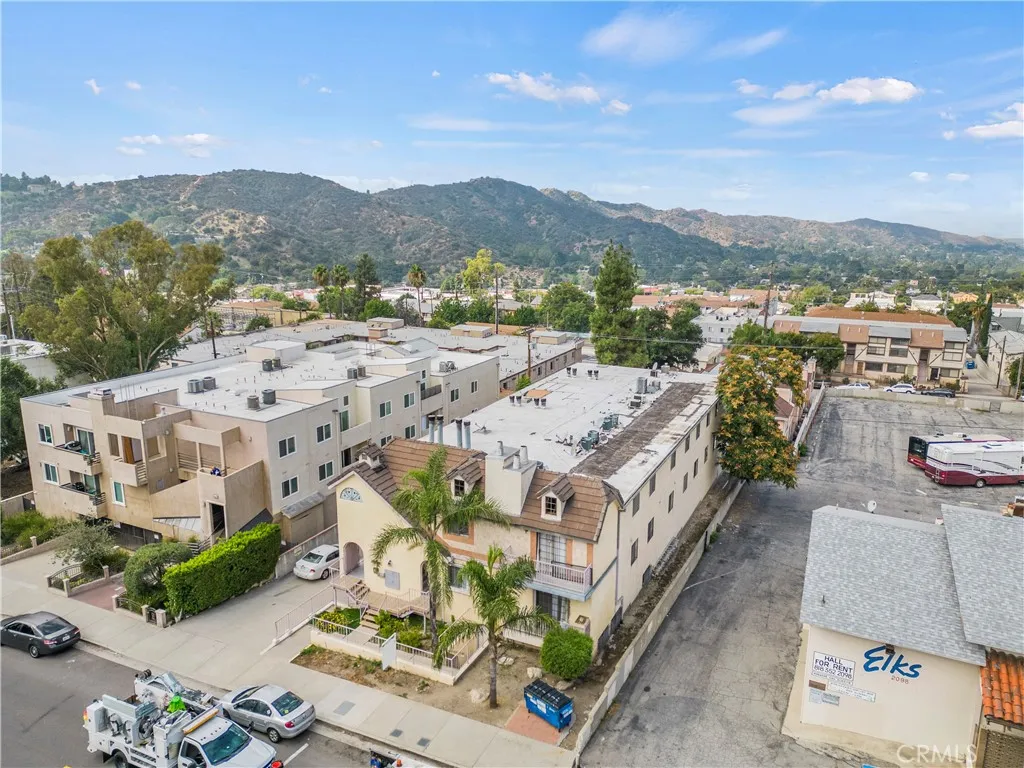10129 Commerce Avenue, Tujunga, CA 91042 - Photo 4 of 8, Tujunga, CA