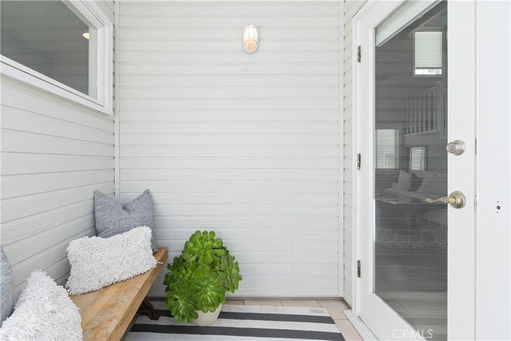 608 Poinsettia Avenue UNIT B, Corona Del Mar, CA, 92625