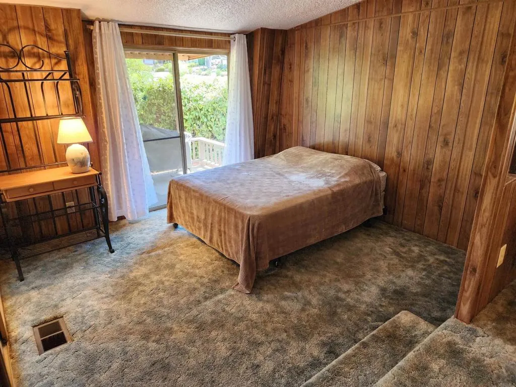https://cdn.realtyfeed.com/cdn/127/306494276/5c75a5a4efc7c26c2b50487a05d7fd23.webp