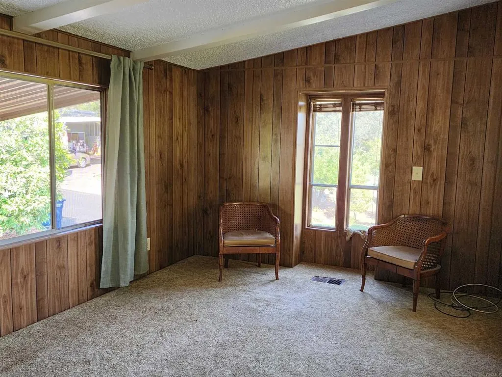 https://cdn.realtyfeed.com/cdn/127/306494276/89aa320656bbbfda31c5e8d9d9ea3e5d.webp