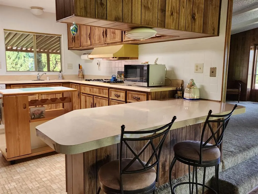 https://cdn.realtyfeed.com/cdn/127/306494276/af25d79eba10c7c8bc6a54f7ebbf95de.webp